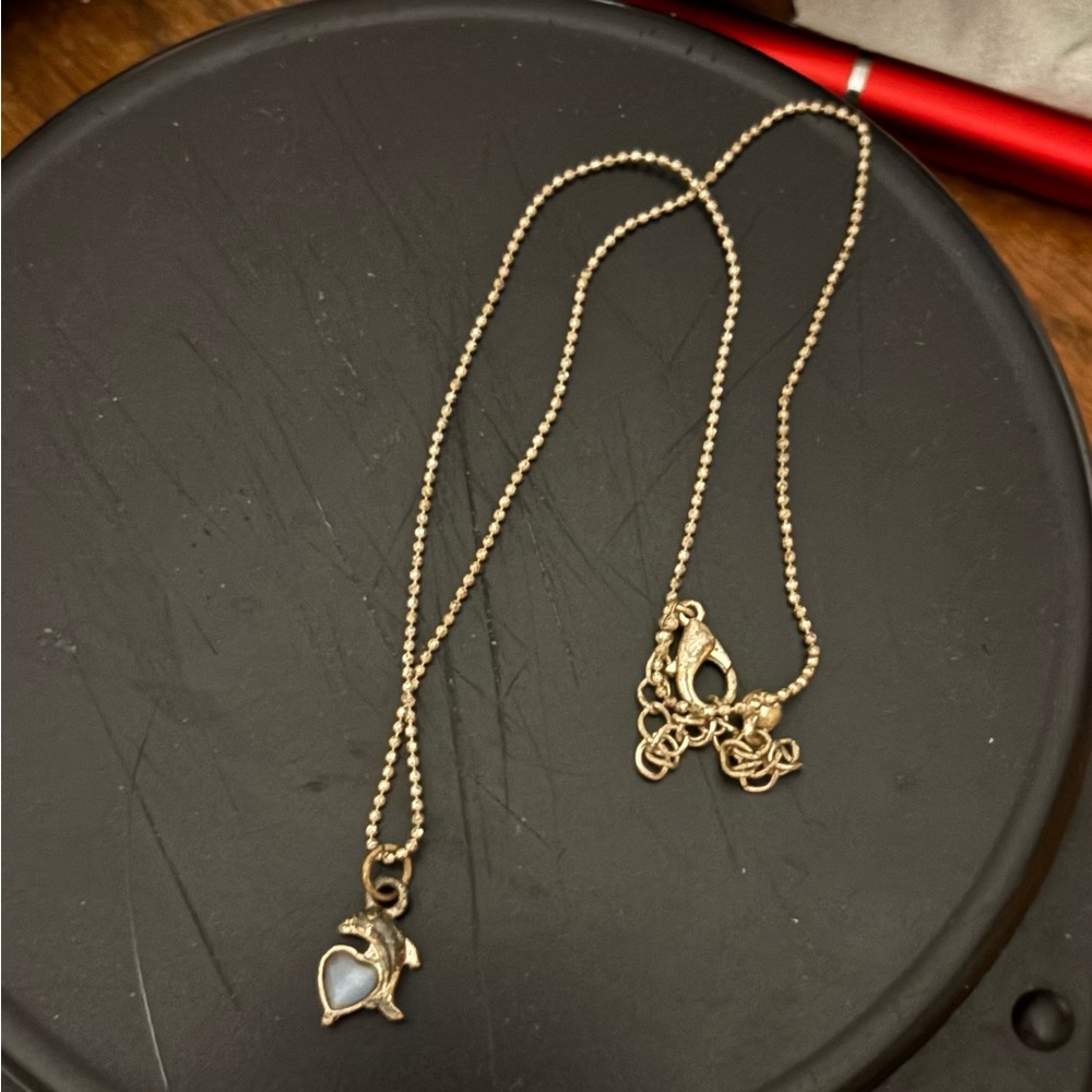 Elegant Silver Heart Pendant Necklace